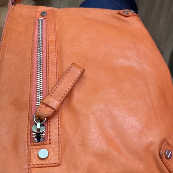 Club Monaco Large Soft Leather Wristlet - Picture 13 of 16